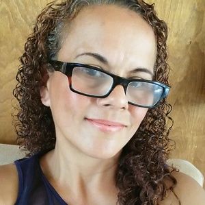 Meet your Posher, Glorivee